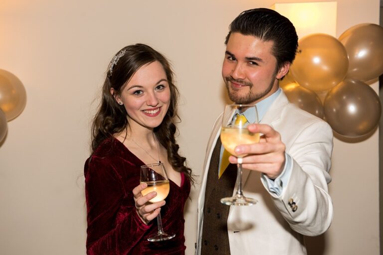party-3396300_960_720